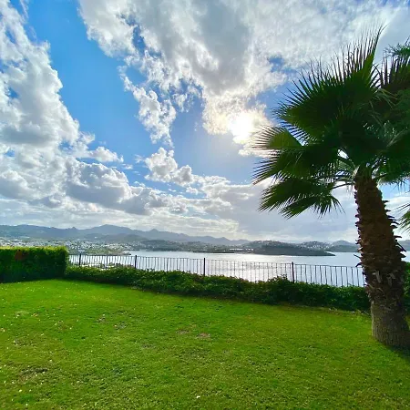 Apartment Breathtaking Sea View With A Peaceful Garden *
