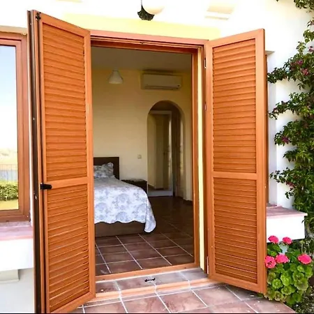 Breathtaking Sea View With A Peaceful Garden Apartment Bodrum